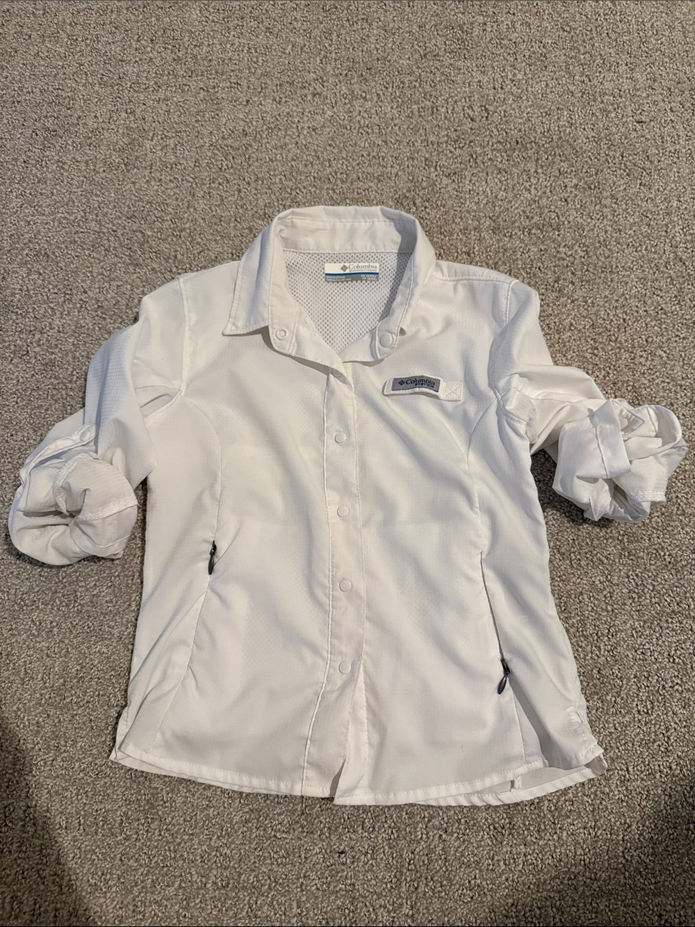 Columbia White Mesh-Lined Outdoor Shirt